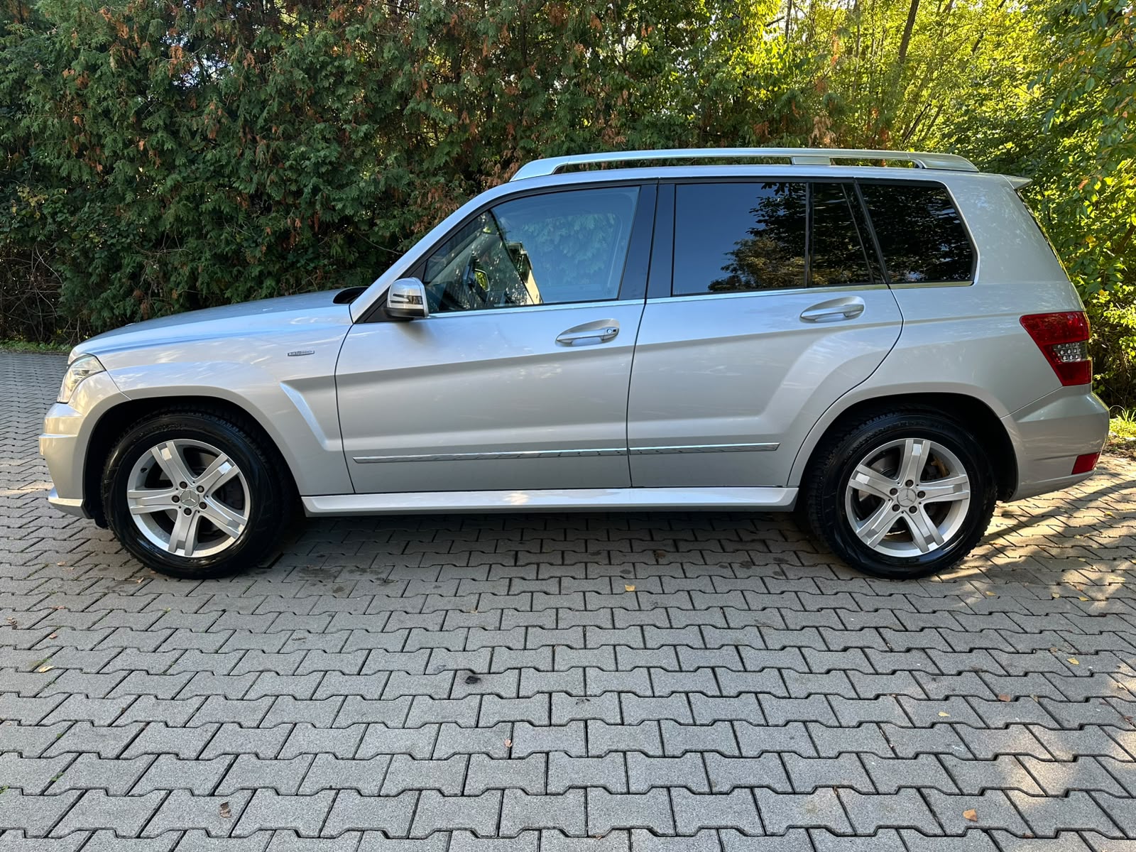 MERCEDES-BENZ GLK 250 CDI AMG Line BlueEfficiency 4Matic 7G-Tronic-showroom-element-1