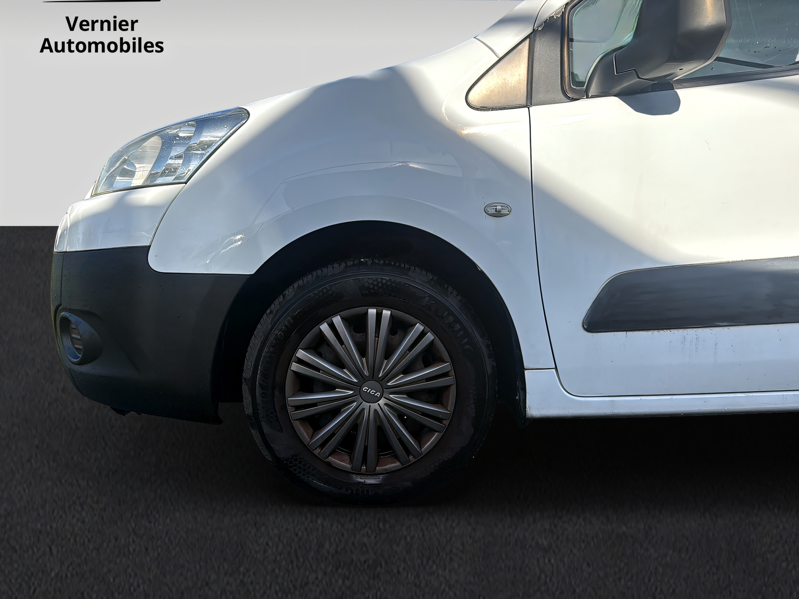 PEUGEOT Partner 1.6i Urban-image-7
