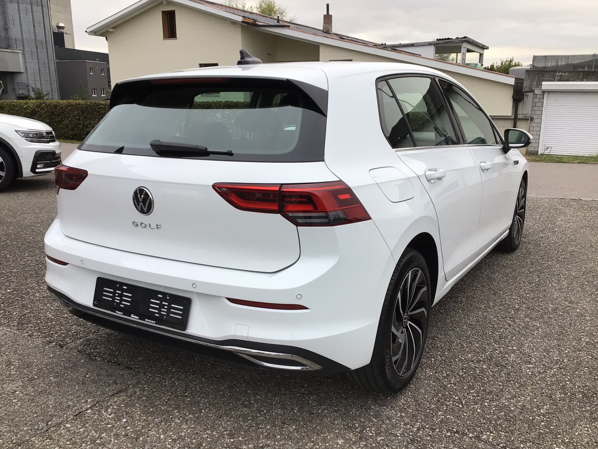 VW Golf 1.5 TSI ACT Style-image-13