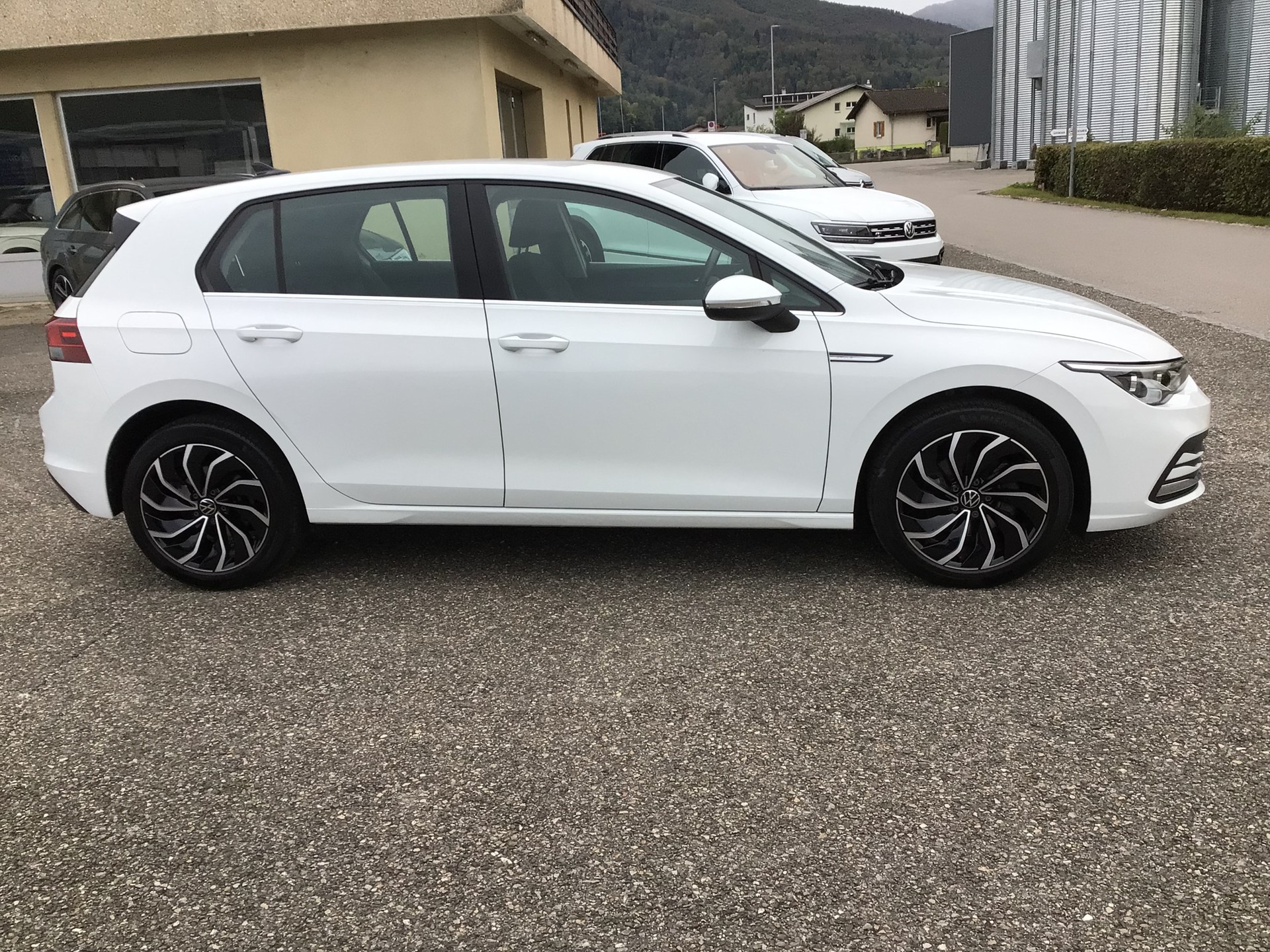 VW Golf 1.5 TSI ACT Style-image-3