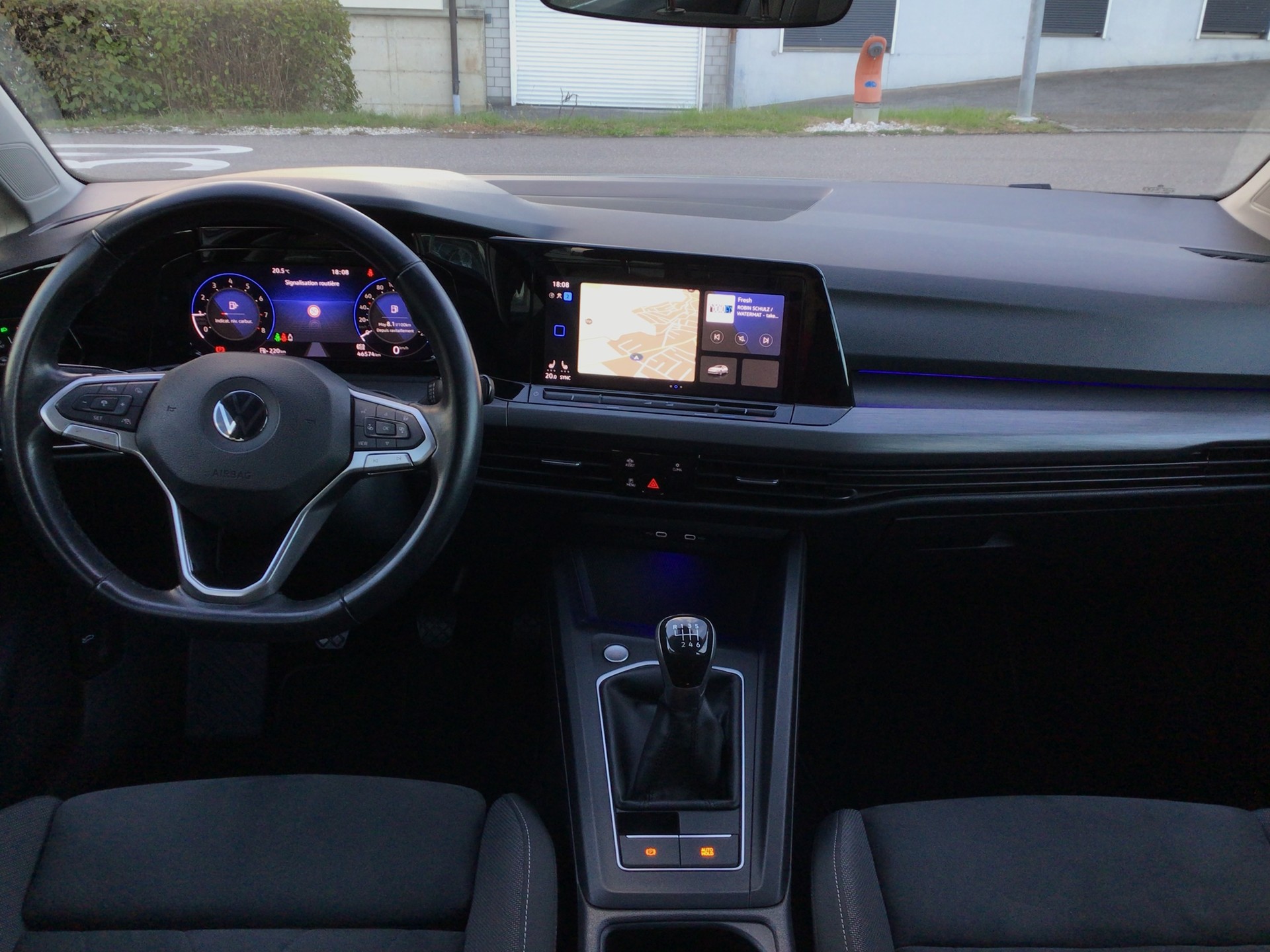 VW Golf 1.5 TSI ACT Style-image-8