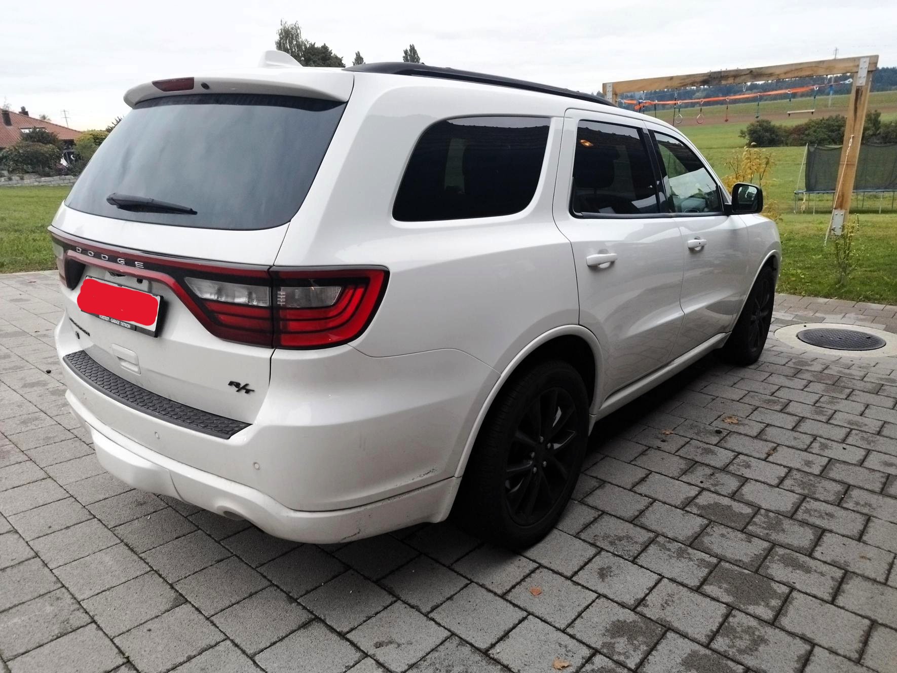 DODGE 5.7 V8 HEMI MDS VVT R/T AWD-image-2