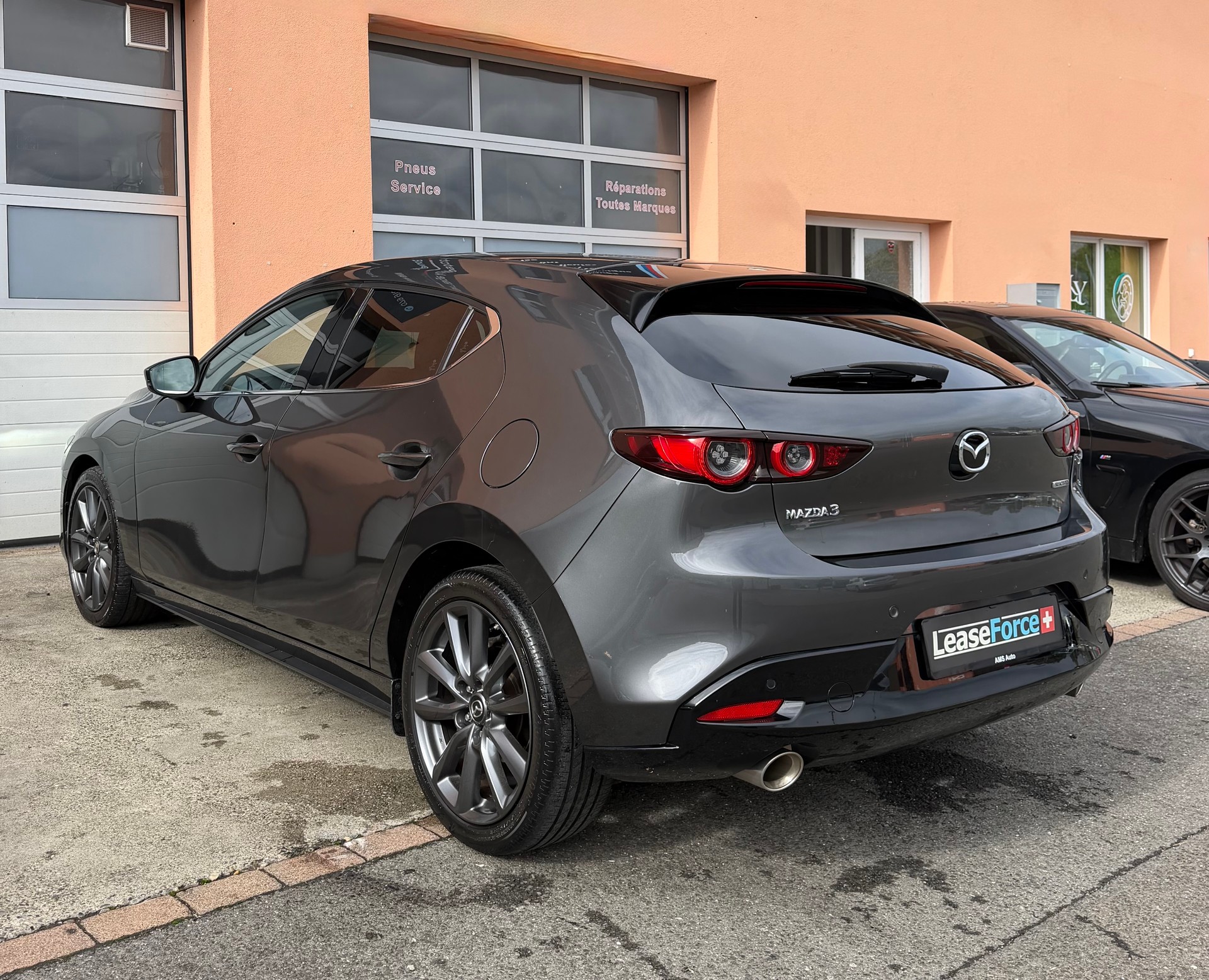 MAZDA 3 Hatchback SKYACTIV-X M Hybrid 180 Ambition-showroom-element-2