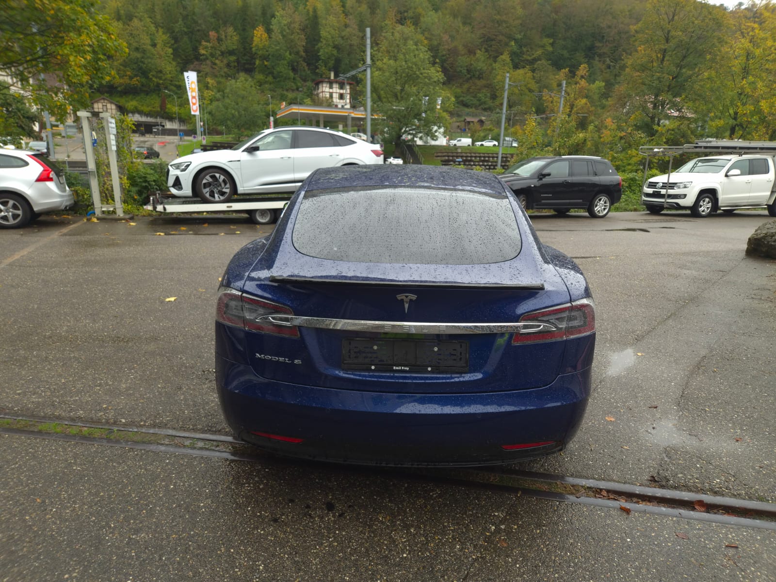 TESLA Model S 75-image-6