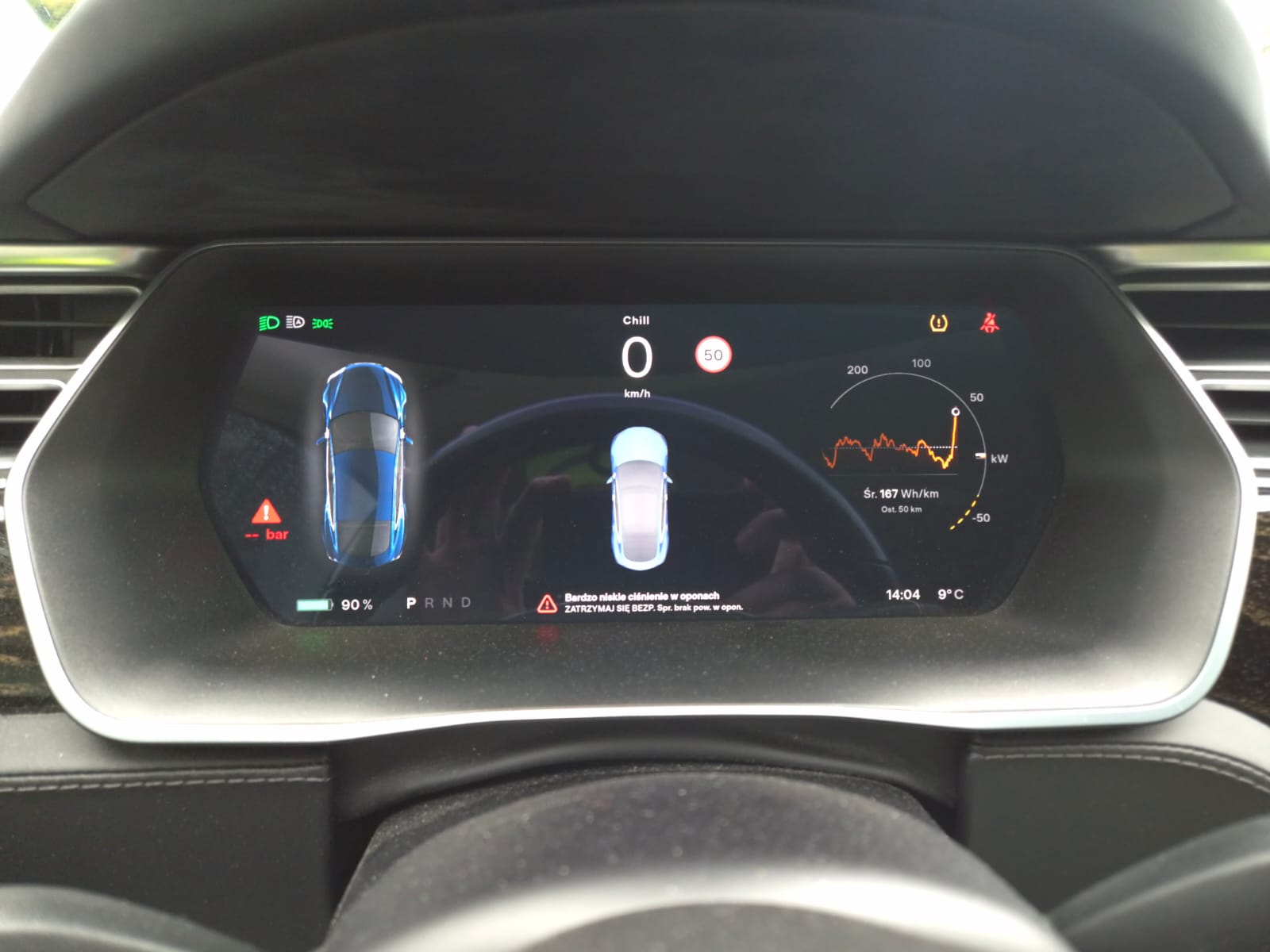 TESLA Model S 75-image-15