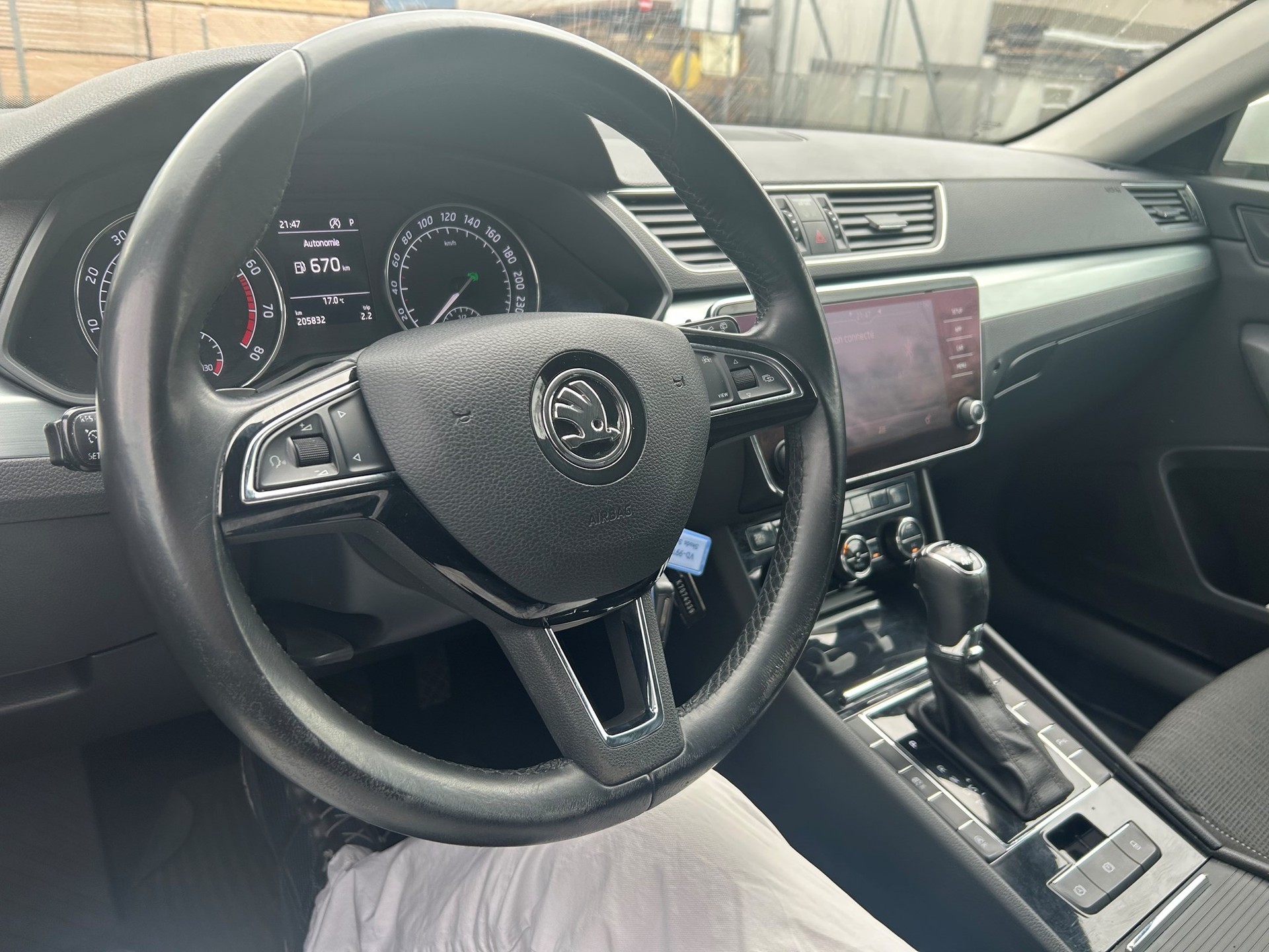 SKODA Superb Combi 2.0 TSI Style DSG 4x4-image-15