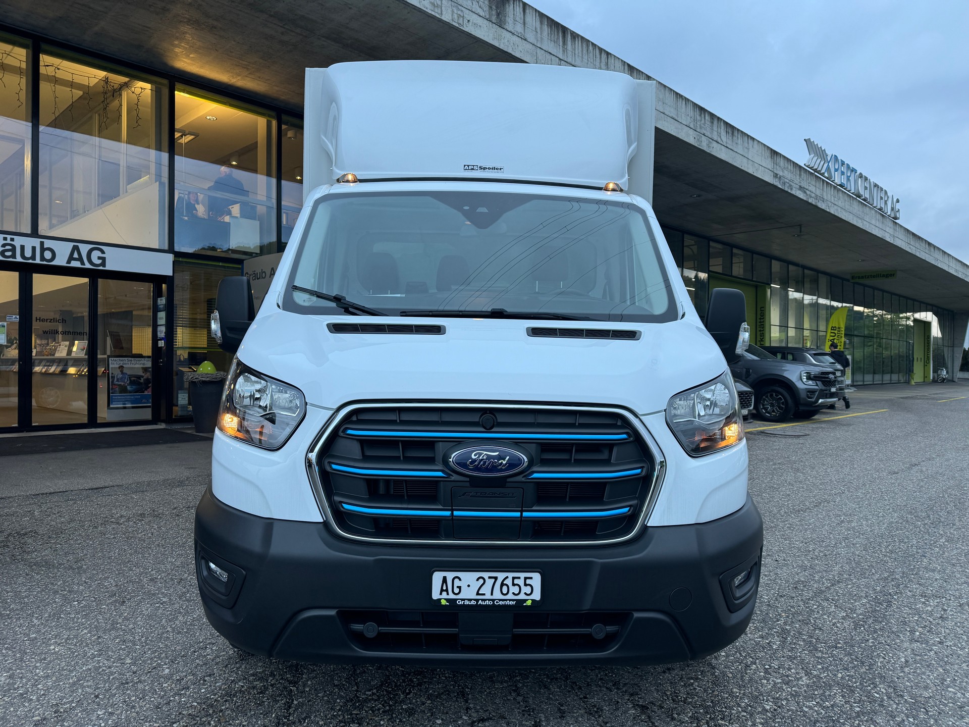 FORD E-Transit 350 L3 Trend RWD-image-2