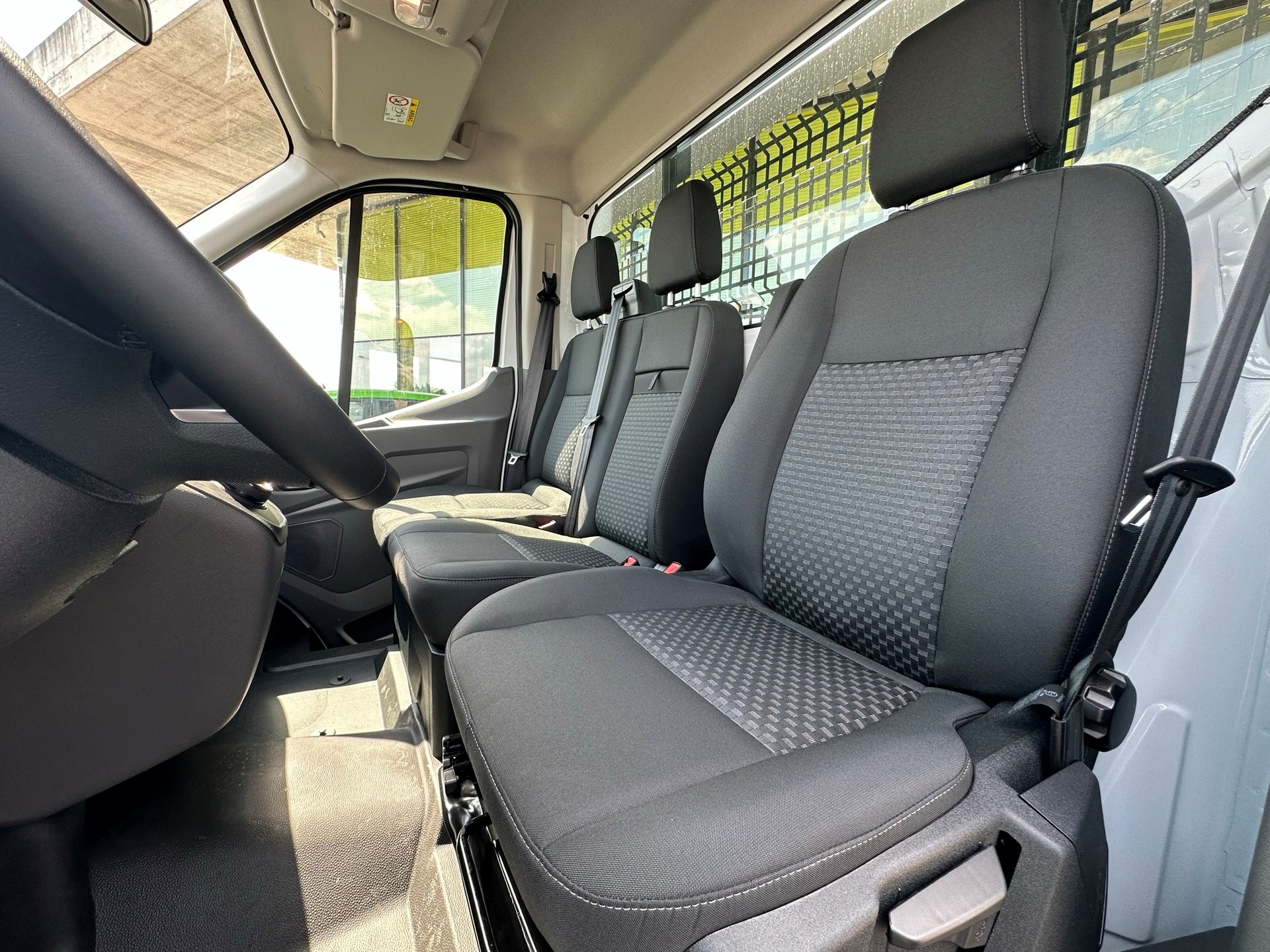 FORD E-Transit 350 L3 Trend RWD-image-8
