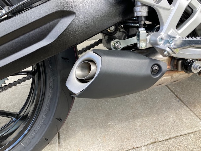 SUZUKI GSX-R 8-image-2