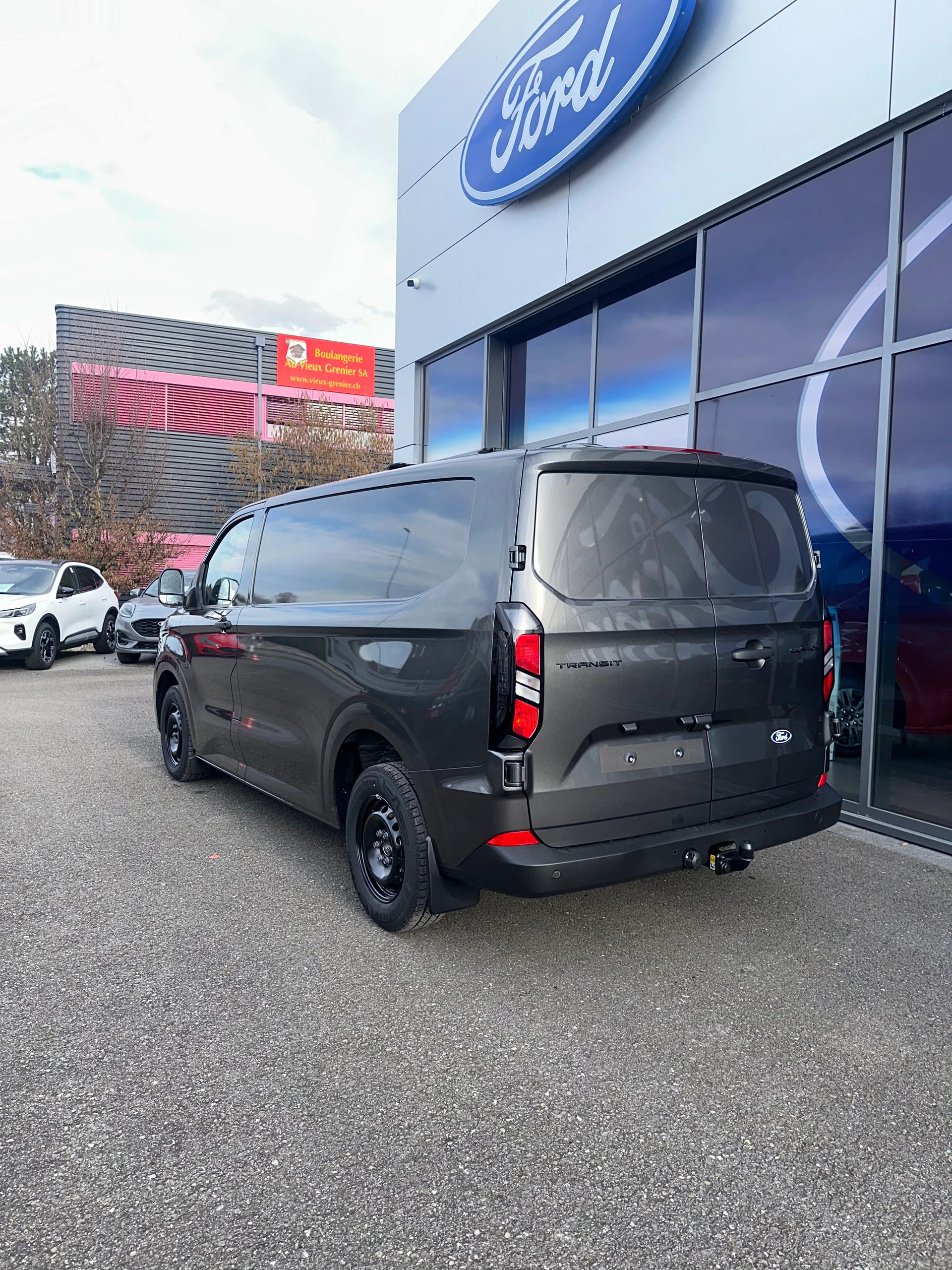 FORD Transit Custom Van 320 L1 2.0 EcoBl Trend/136CV/Aut.-image-3