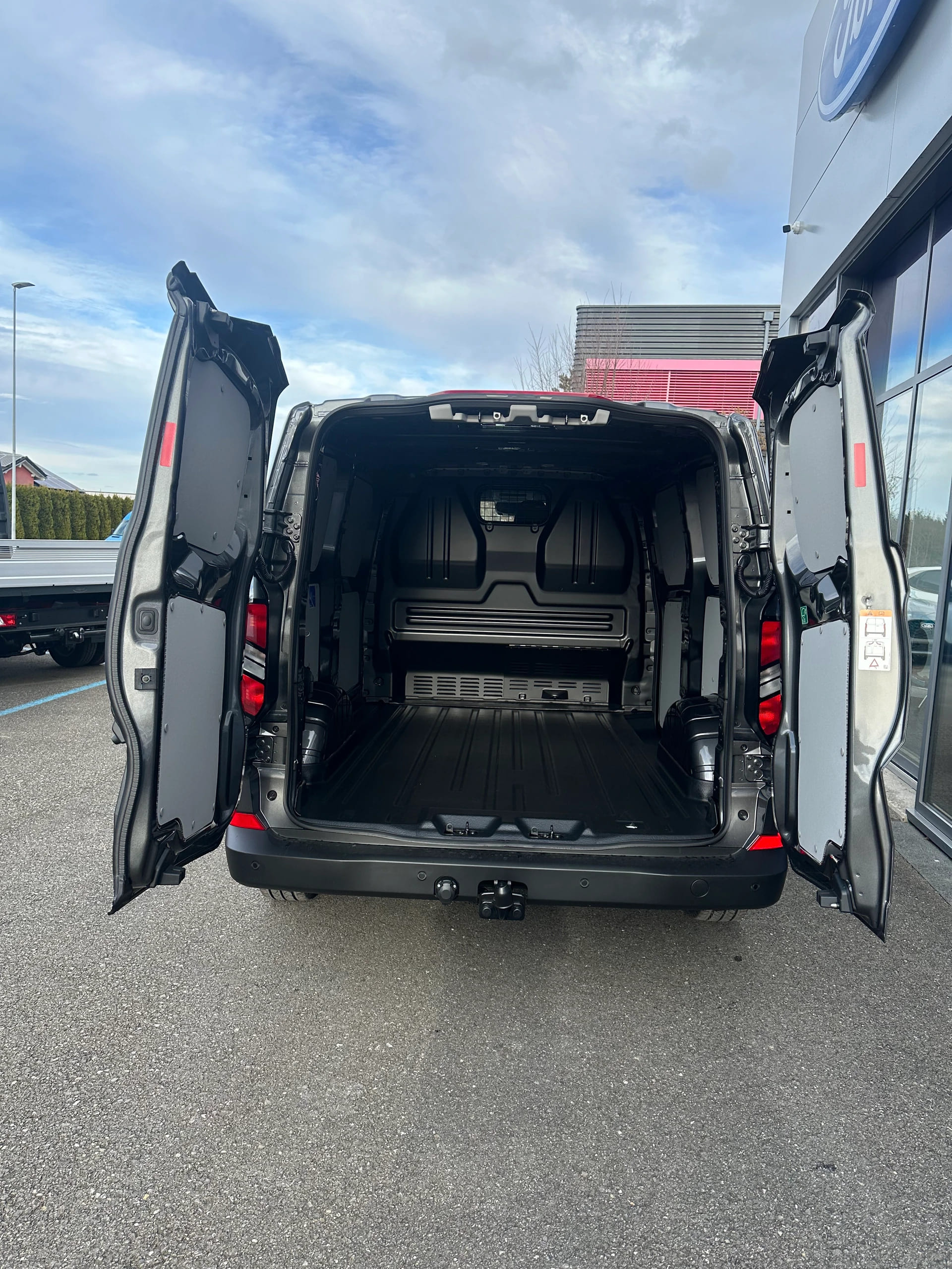 FORD Transit Custom Van 320 L1 2.0 EcoBl Trend/136CV/Aut.-image-5