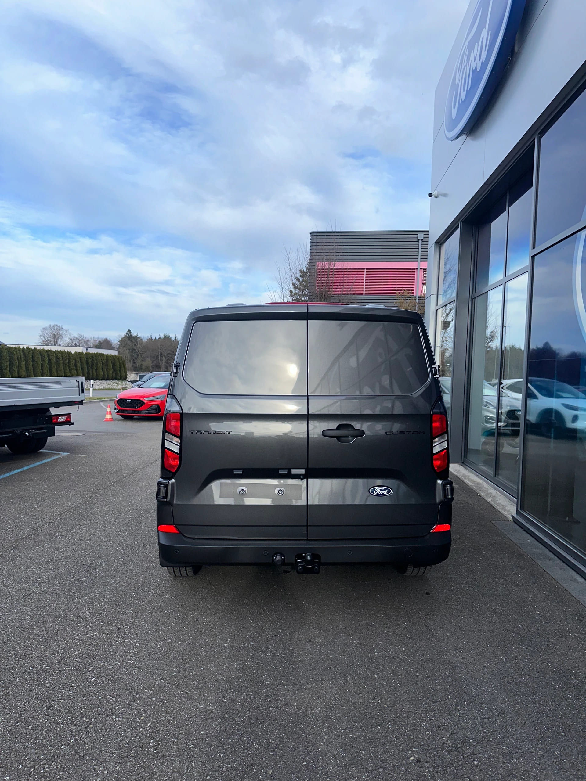 FORD Transit Custom Van 320 L1 2.0 EcoBl Trend/136CV/Aut.-image-4