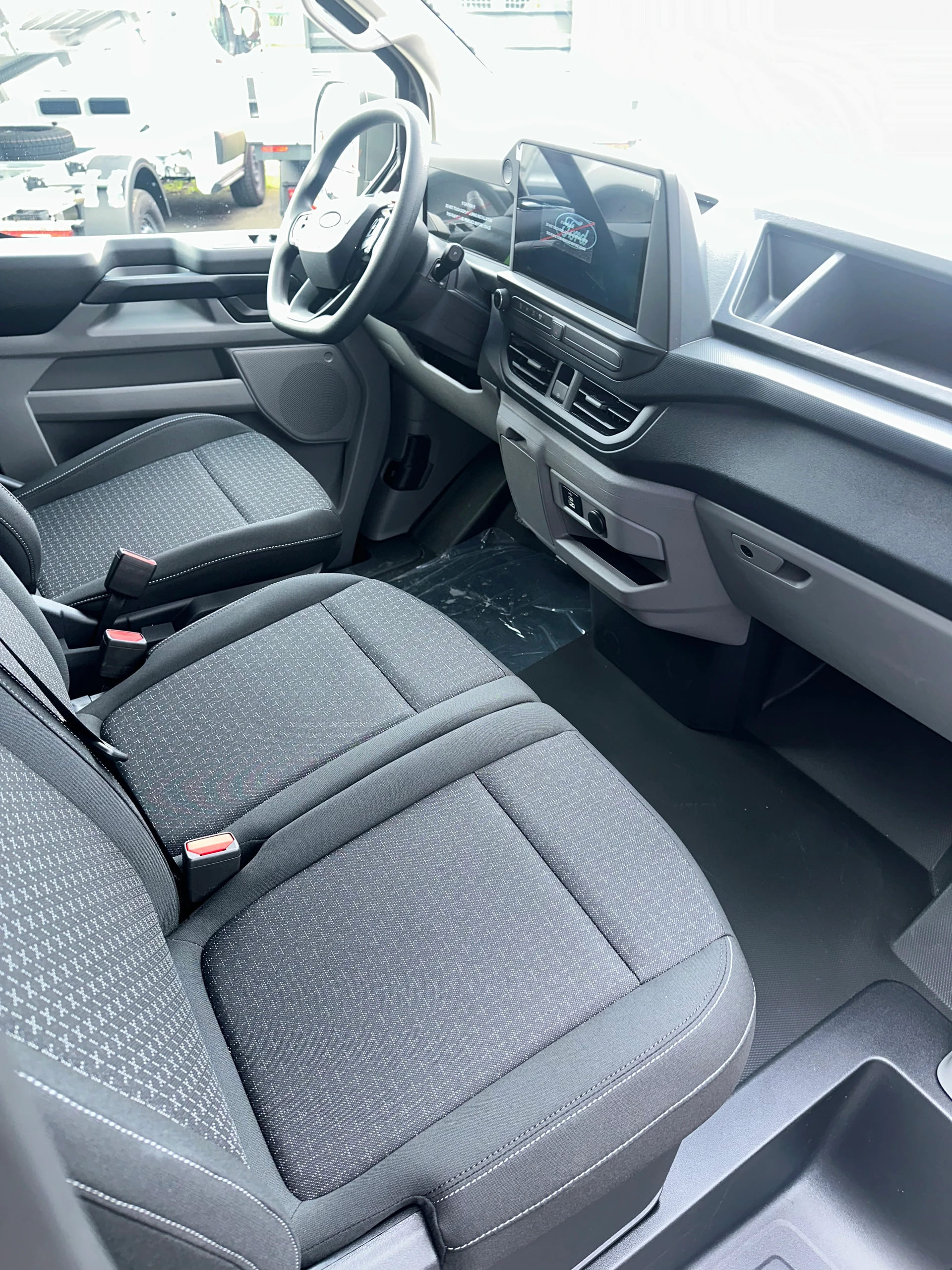 FORD Transit Custom Van 320 L1 2.0 EcoBl Trend/136CV/Aut.-image-9