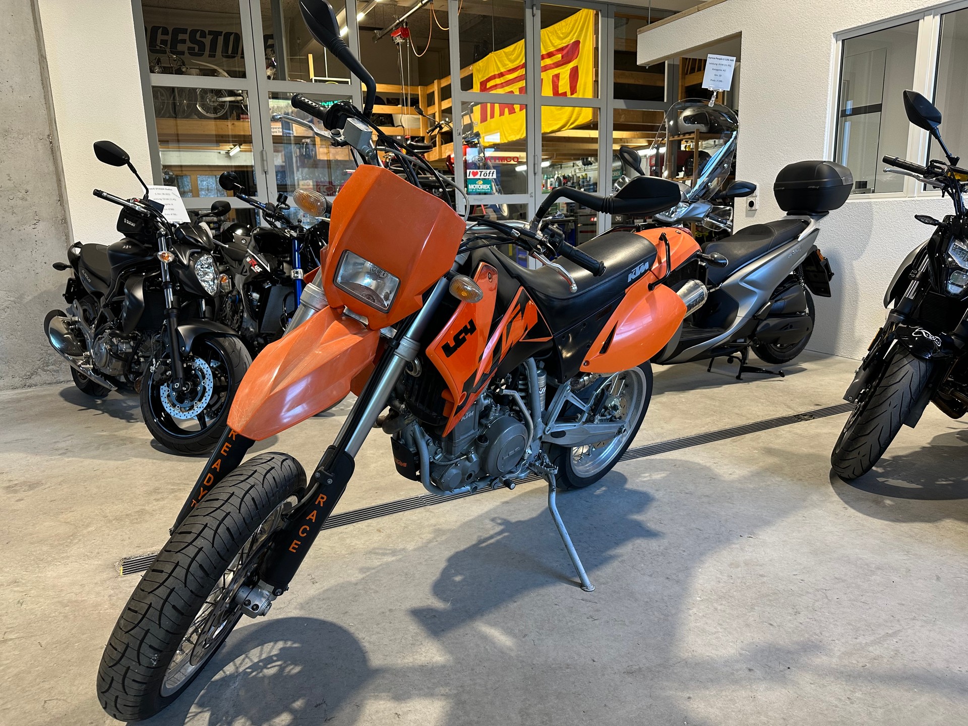 KTM 640 LC4-E 12 l. Six Days-image-1
