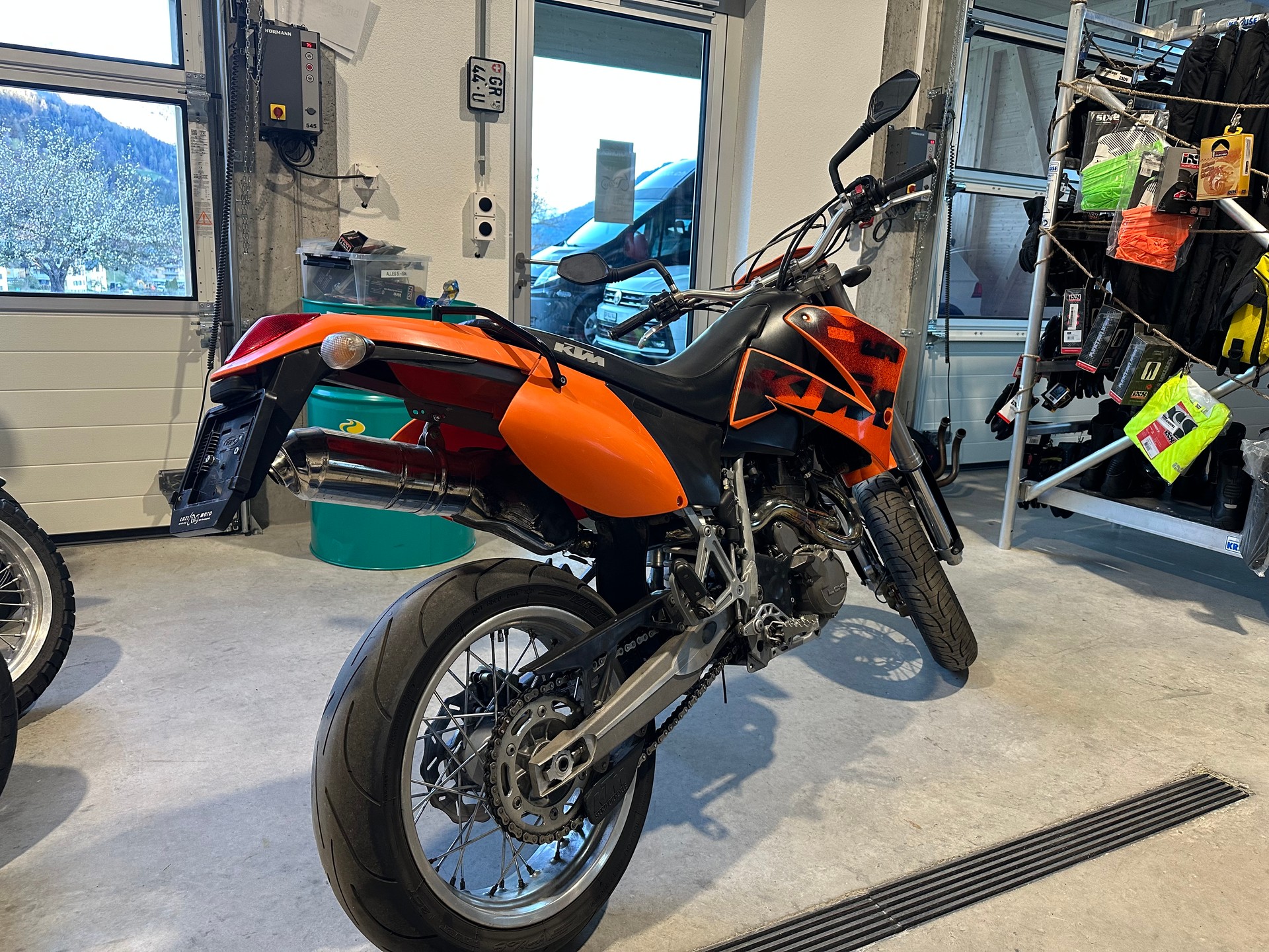 KTM 640 LC4-E 12 l. Six Days-image-3