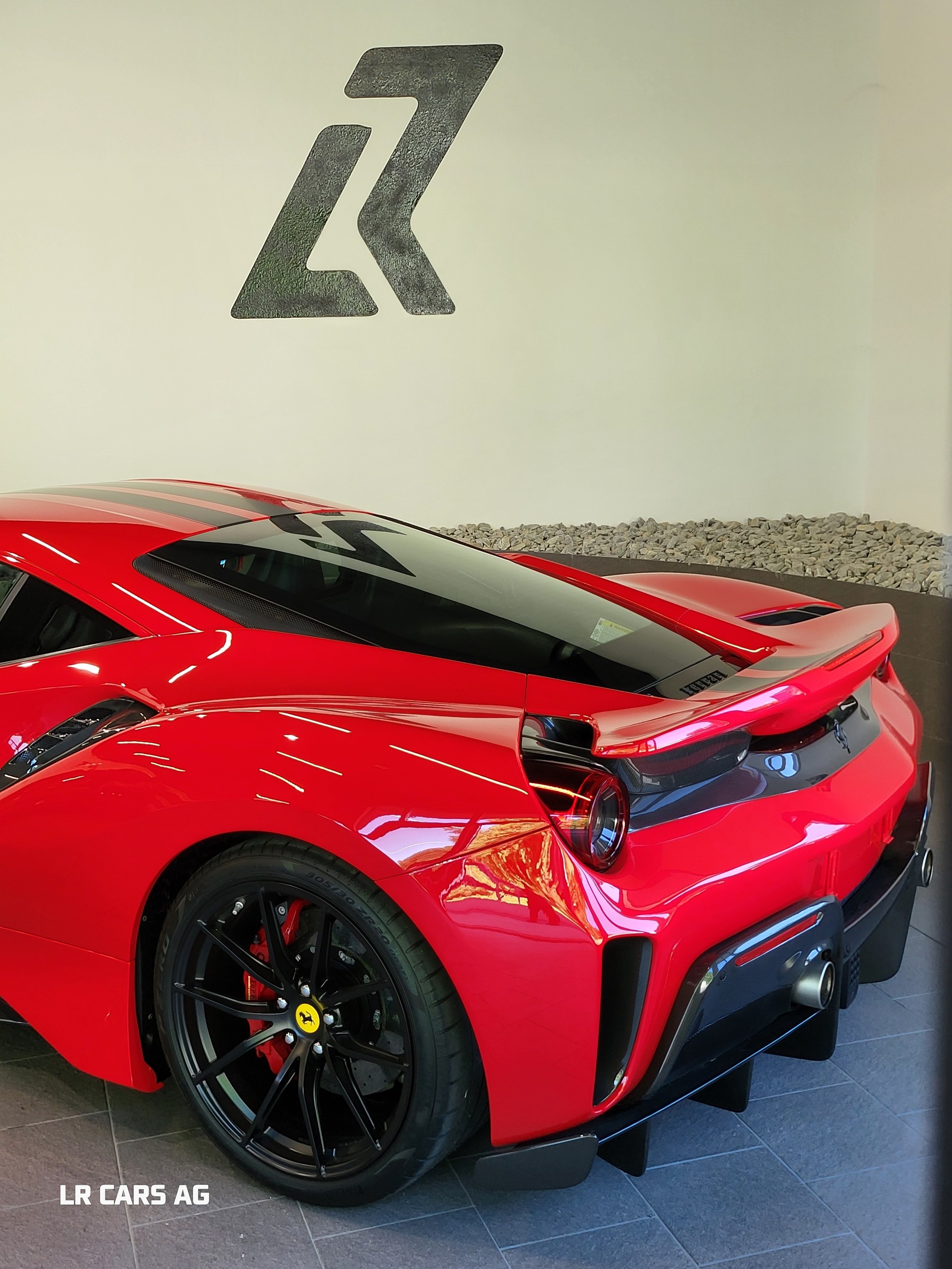 FERRARI 488 GTB 3.9 V8-image-7