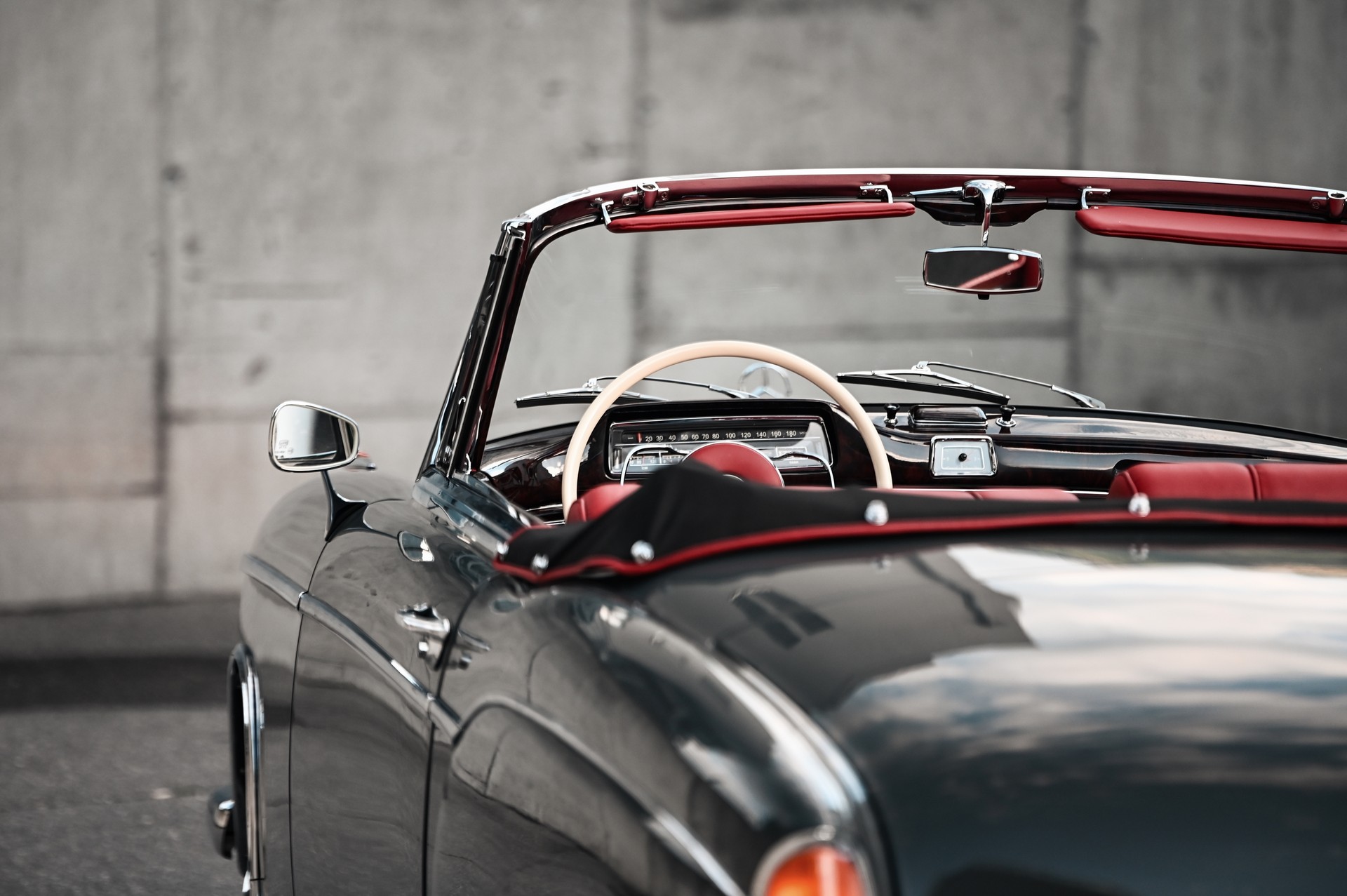 MERCEDES-BENZ SE Ponton Cabriolet-image-4
