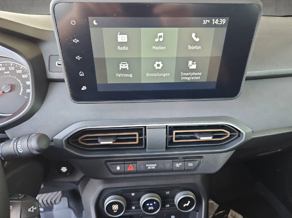 DACIA Sandero 1.0 TCe 90 Stepway Extreme Automat-image-8