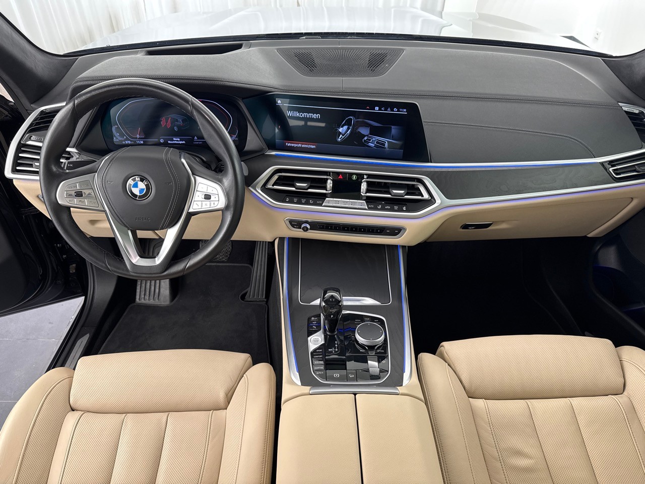 BMW X7 xDrive 48V 40d Steptronic-image-6