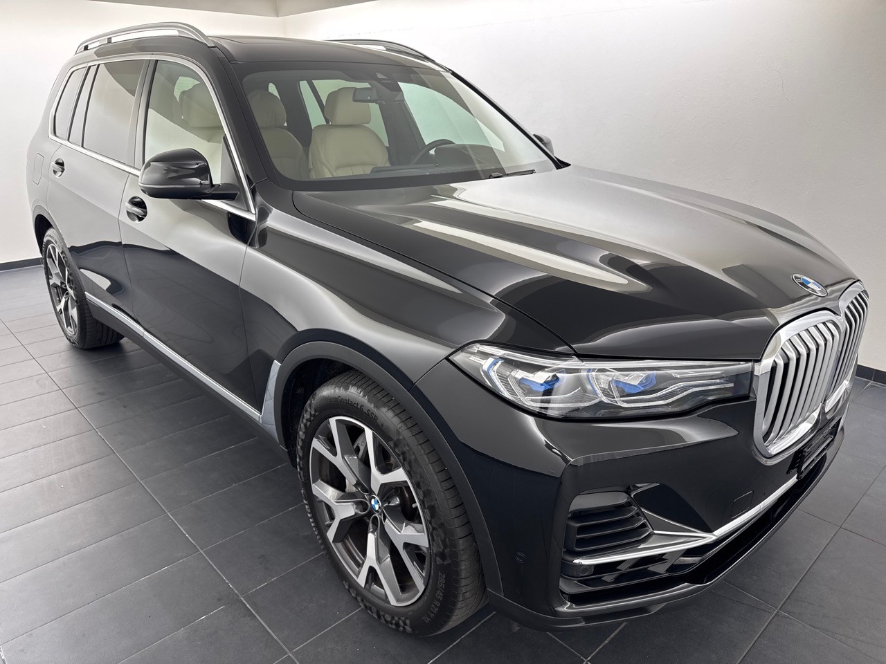 BMW X7 xDrive 48V 40d Steptronic-image-3