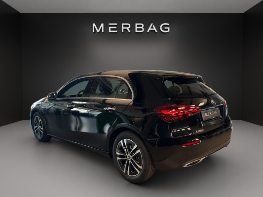 MERCEDES-BENZ A 200 7G-DCT-image-5