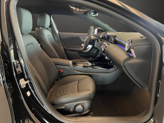 MERCEDES-BENZ A 200 7G-DCT-image-8