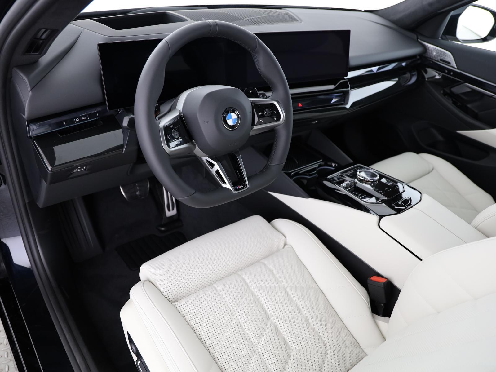 BMW 540d xDrive Touring M Sport Pro-image-11