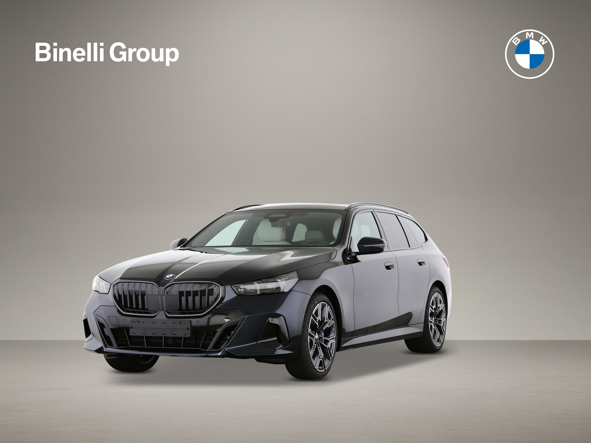 BMW 540d xDrive Touring M Sport Pro-image-0