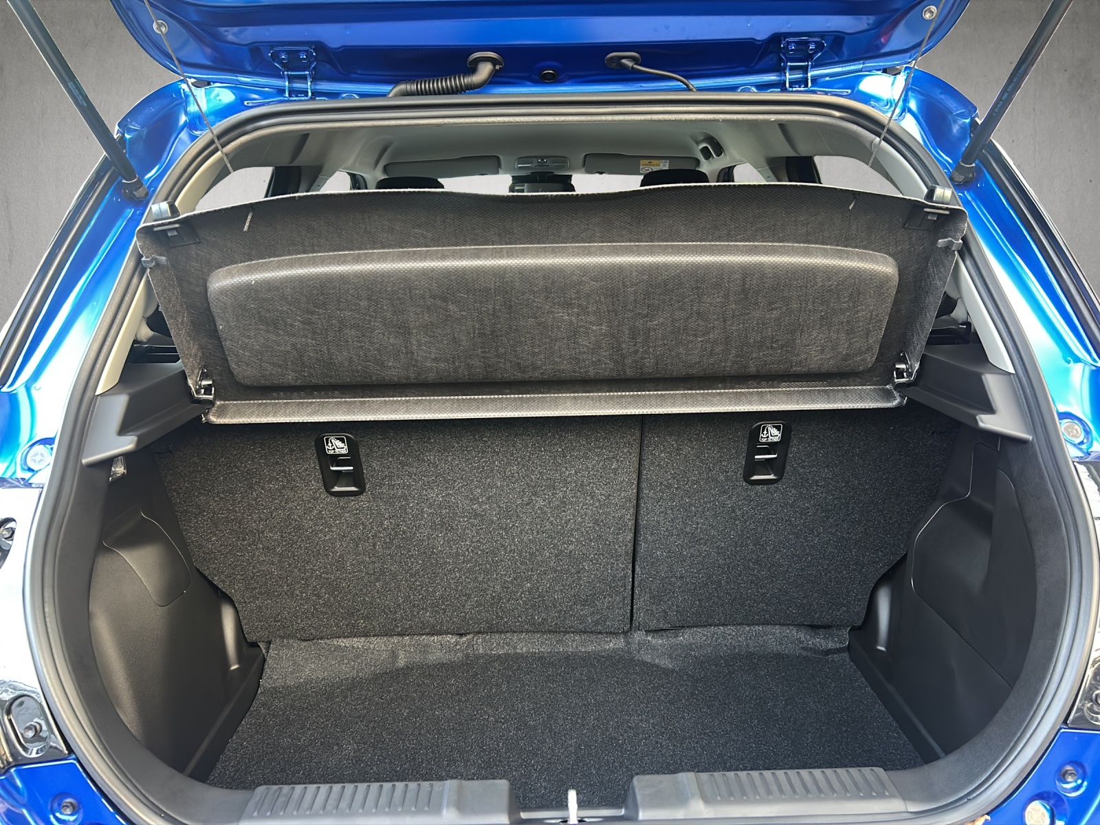 SUZUKI Swift 1.2 Compact+ Hybrid 4x4-image-12
