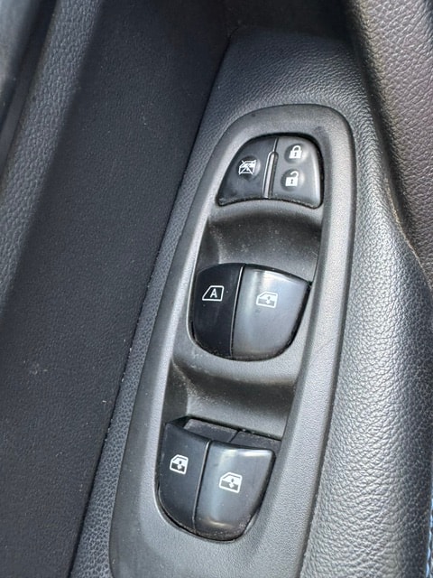 RENAULT Kadjar 1.6 dCi S-Edition 4x4-image-21