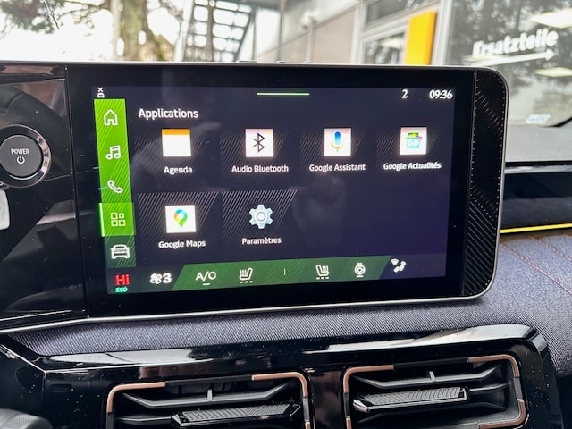 RENAULT R4 E-Tech Comfort Range 52 kWh Techno-image-20