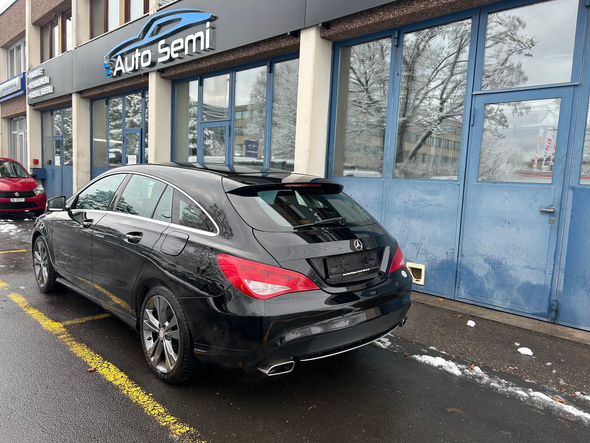MERCEDES-BENZ CLA Shooting Brake 180 Urban 7G-DCT-image-8
