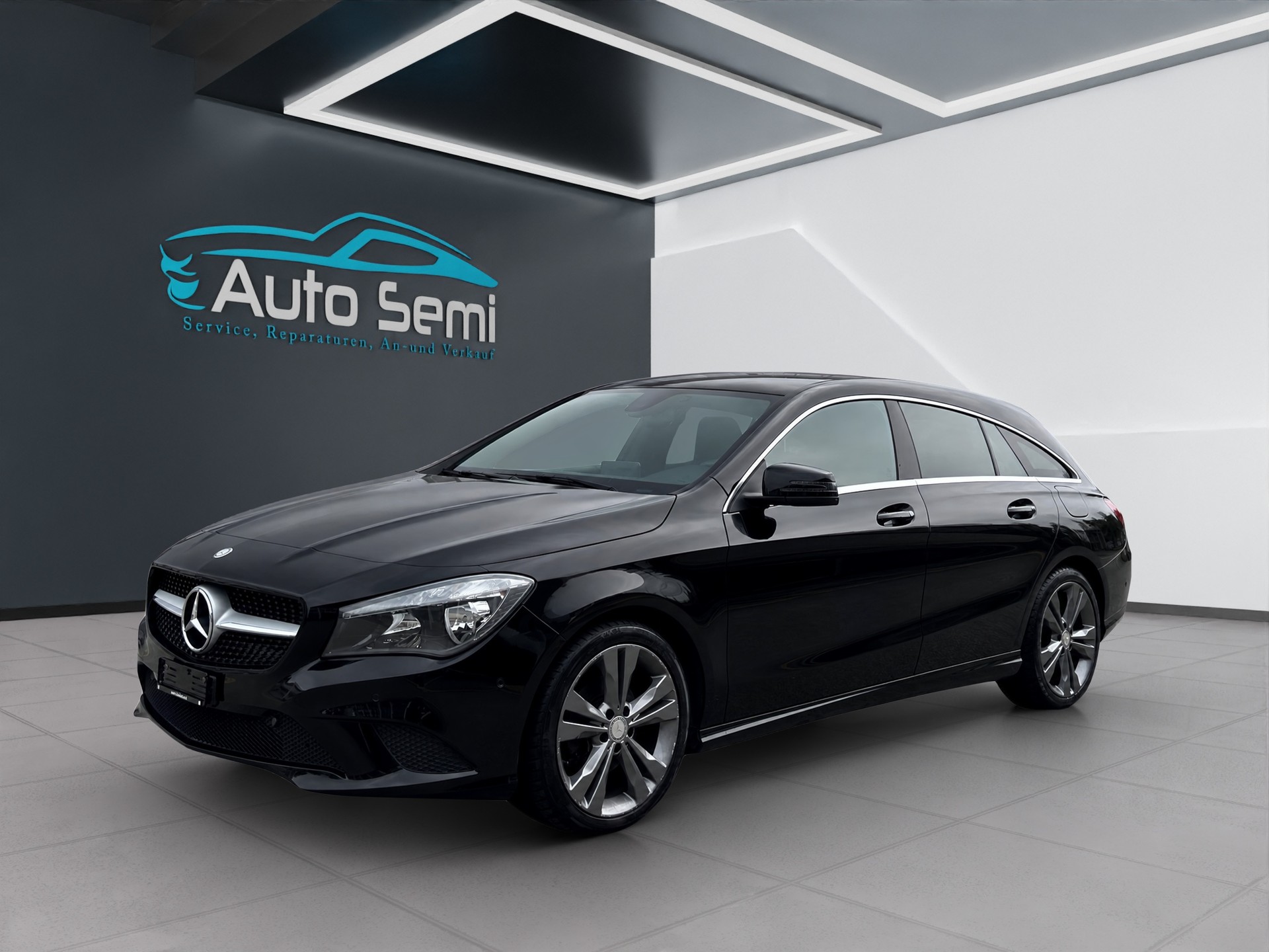 MERCEDES-BENZ CLA Shooting Brake 180 Urban 7G-DCT-image-0