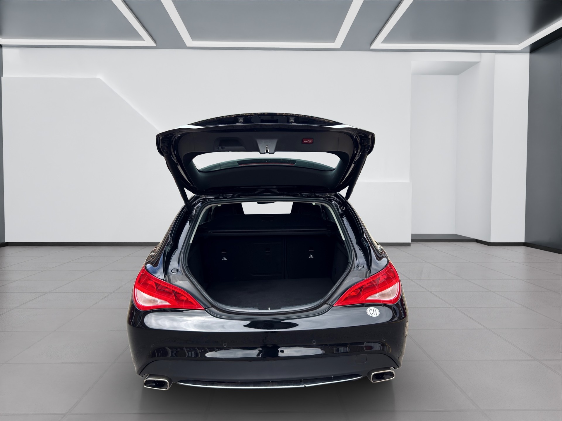 MERCEDES-BENZ CLA Shooting Brake 180 Urban 7G-DCT-image-19