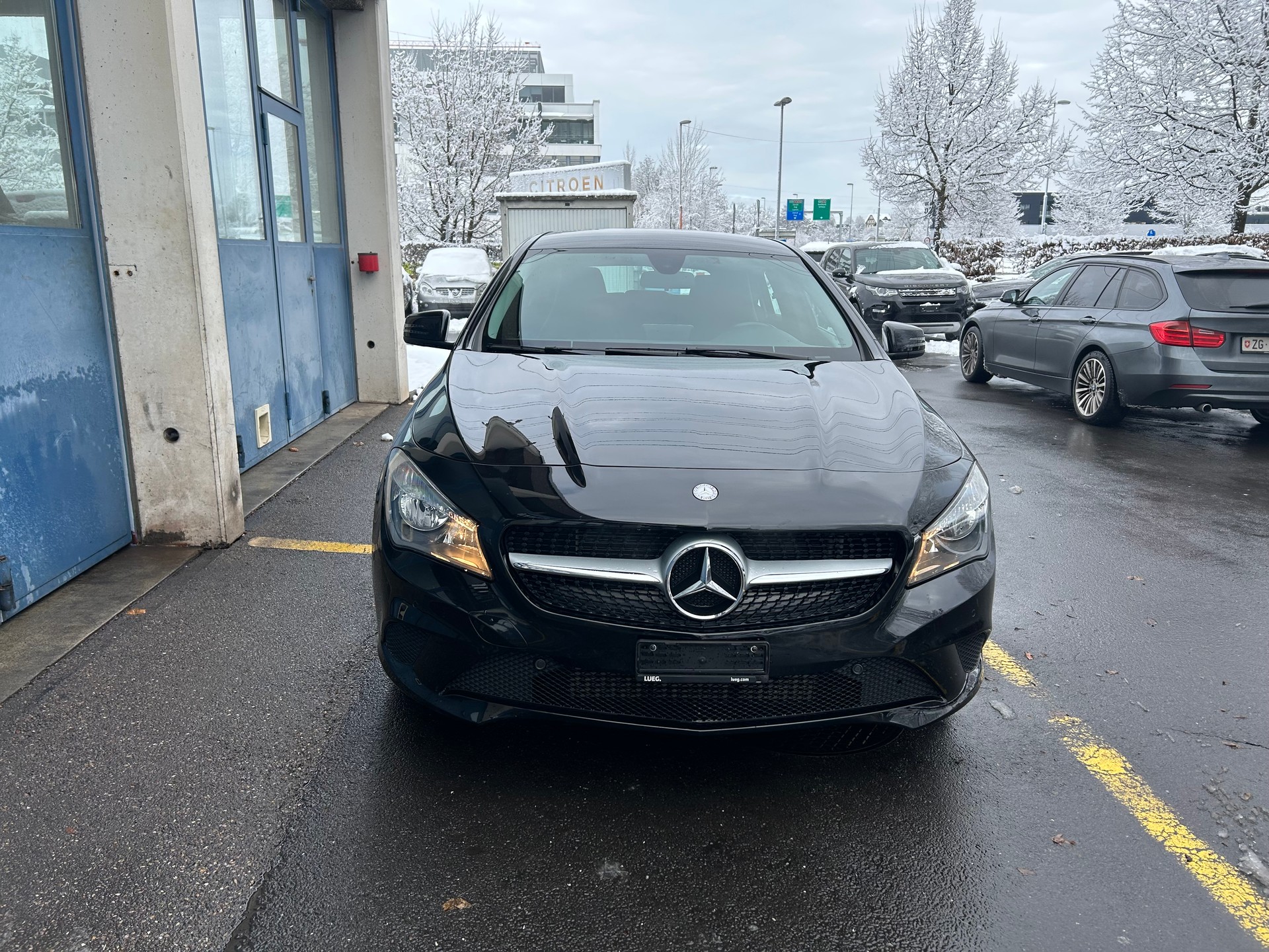 MERCEDES-BENZ CLA Shooting Brake 180 Urban 7G-DCT-image-1