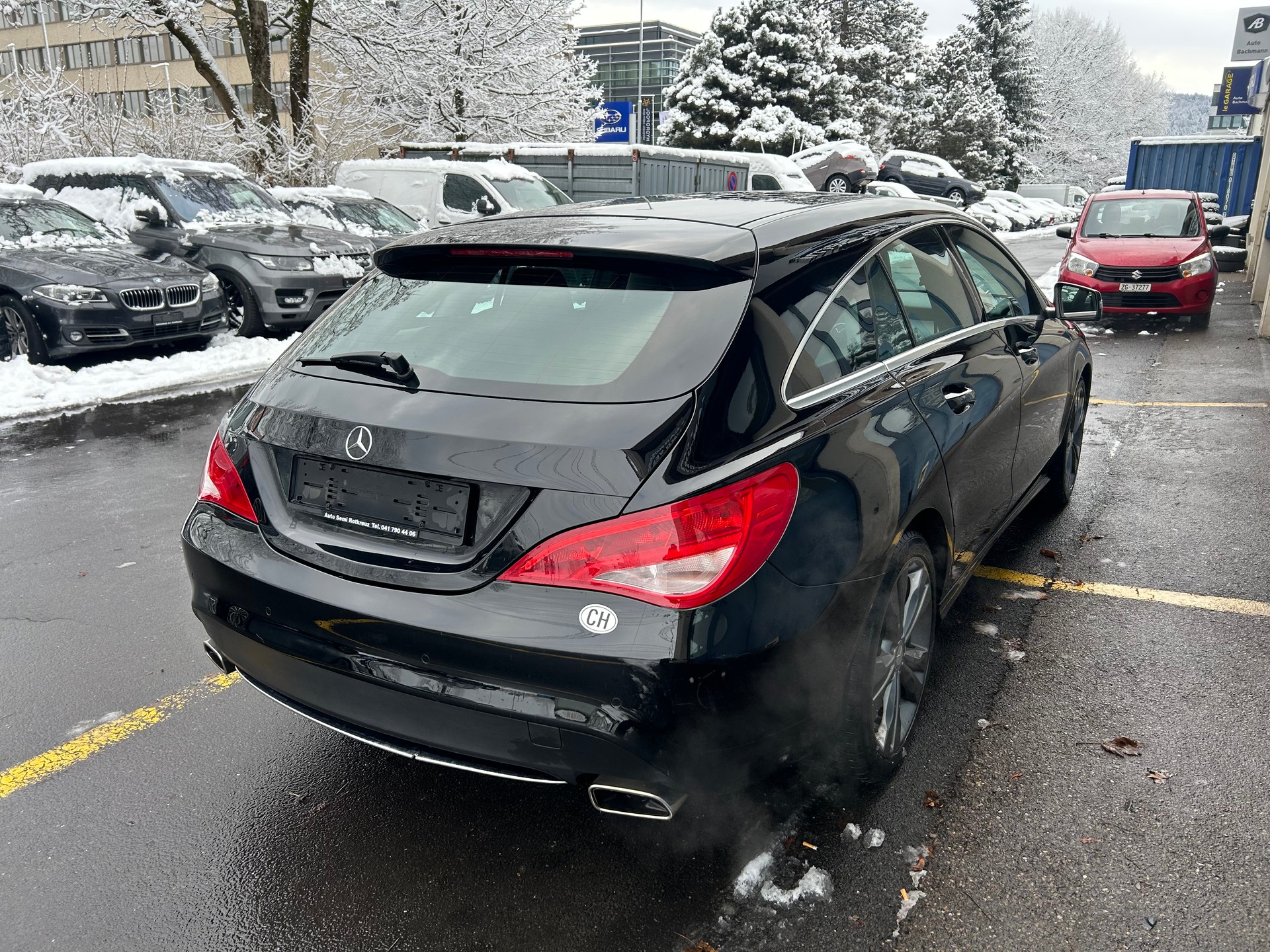 MERCEDES-BENZ CLA Shooting Brake 180 Urban 7G-DCT-image-2
