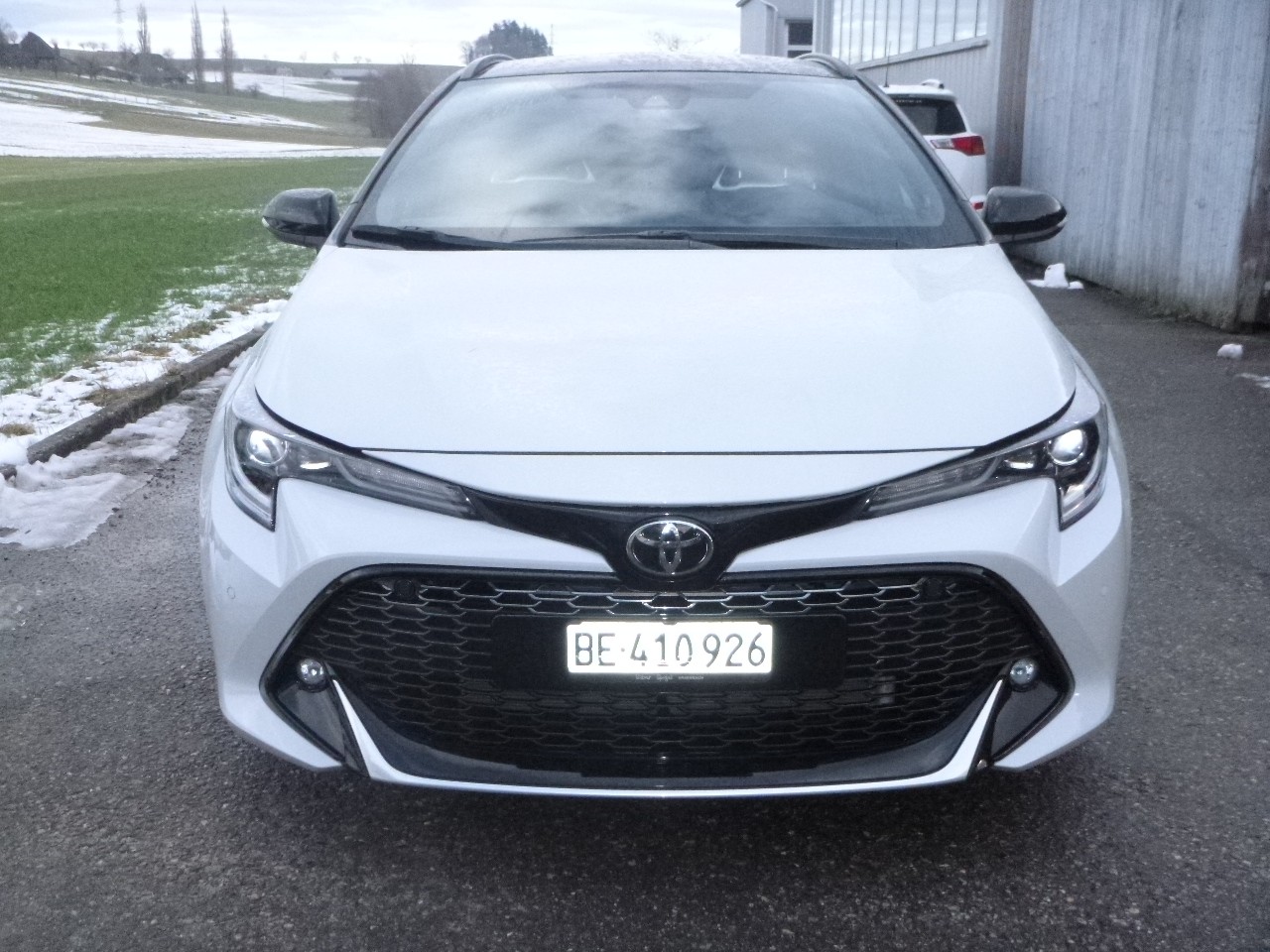 TOYOTA Corolla Touring Sports 2.0 HSD GR-S e-CVT-image-8