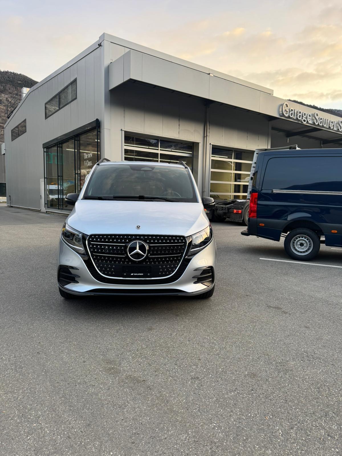 MERCEDES-BENZ V 300 d lang Style 9G-Tronic-showroom-element-1