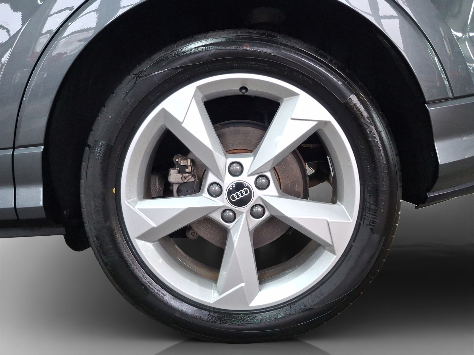 AUDI Q3 35 TFSI S line Attraction S-tronic-image-15