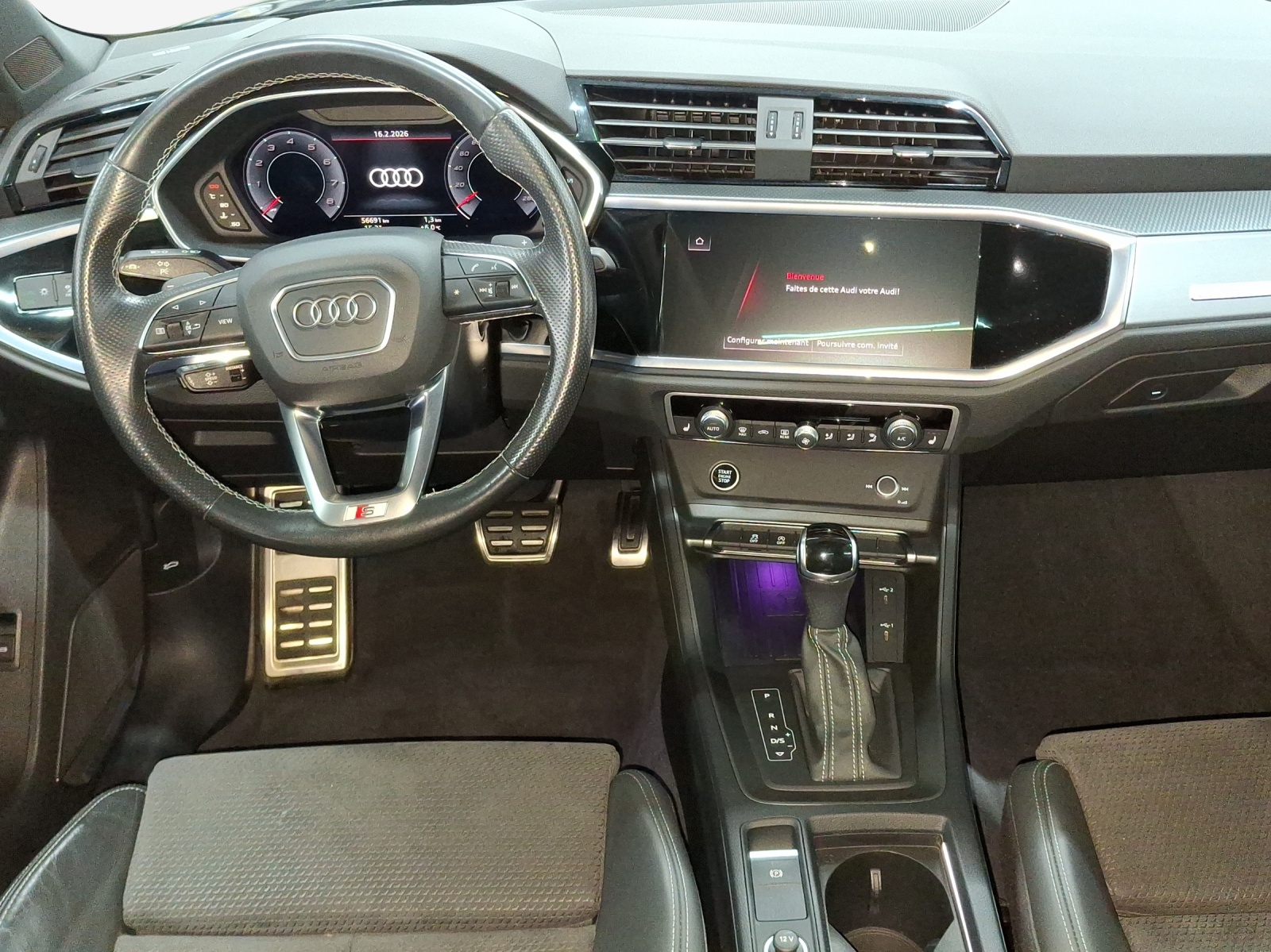 AUDI Q3 35 TFSI S line Attraction S-tronic-image-8