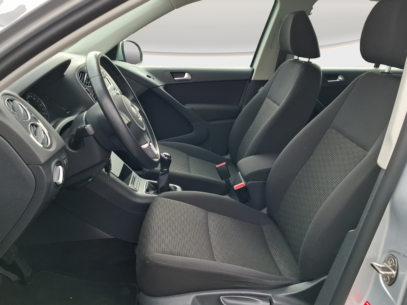 VW Tiguan 1.4 TSI BlueMotion Trend&Fun 4x2-image-8