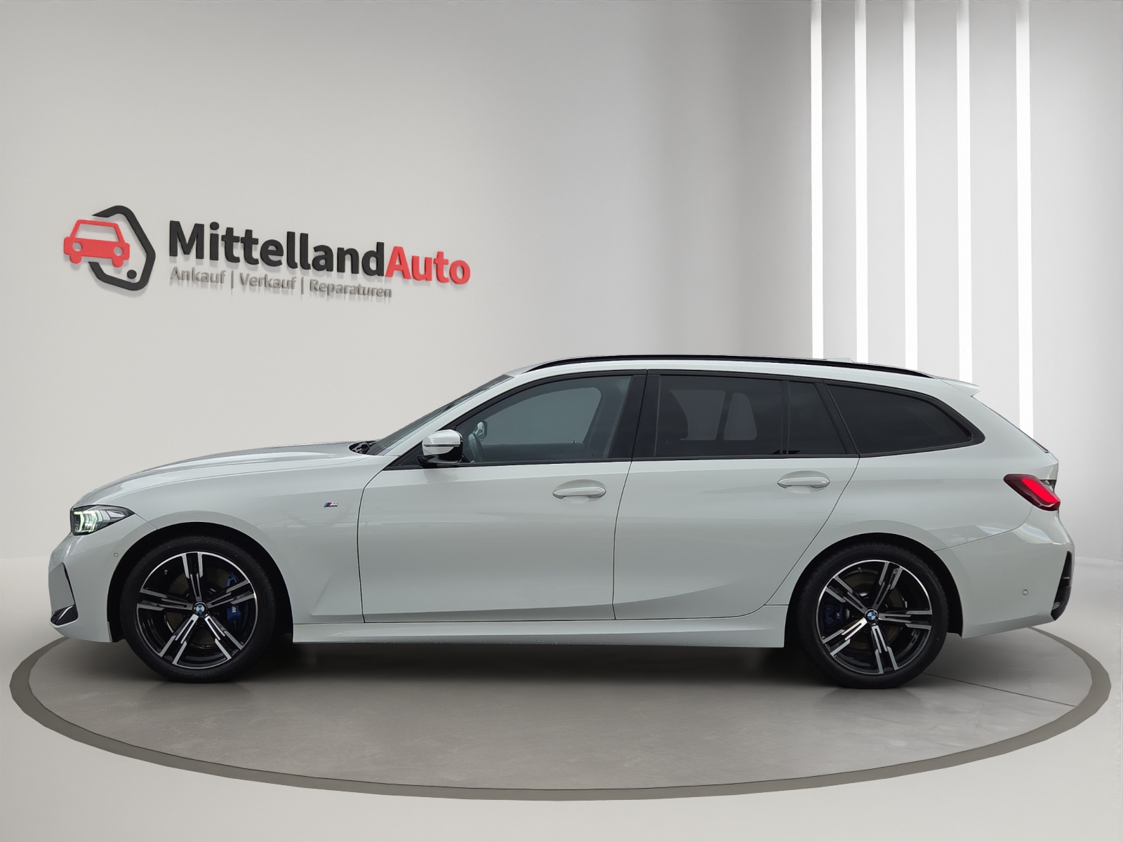 BMW 320d xDrive 48V Touring Steptronic M Sport-image-4