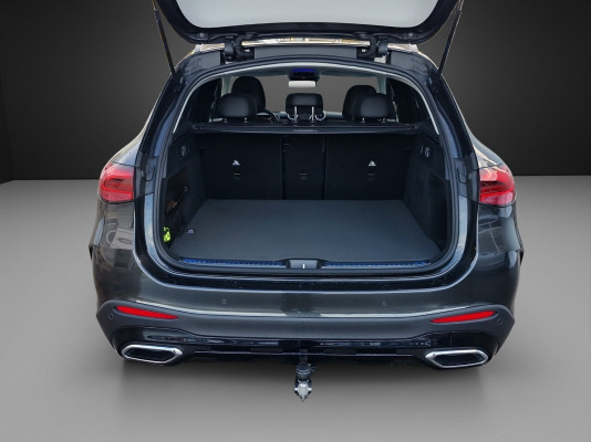 MERCEDES-BENZ GLC 300 4Matic 9G-Tronic-image-6