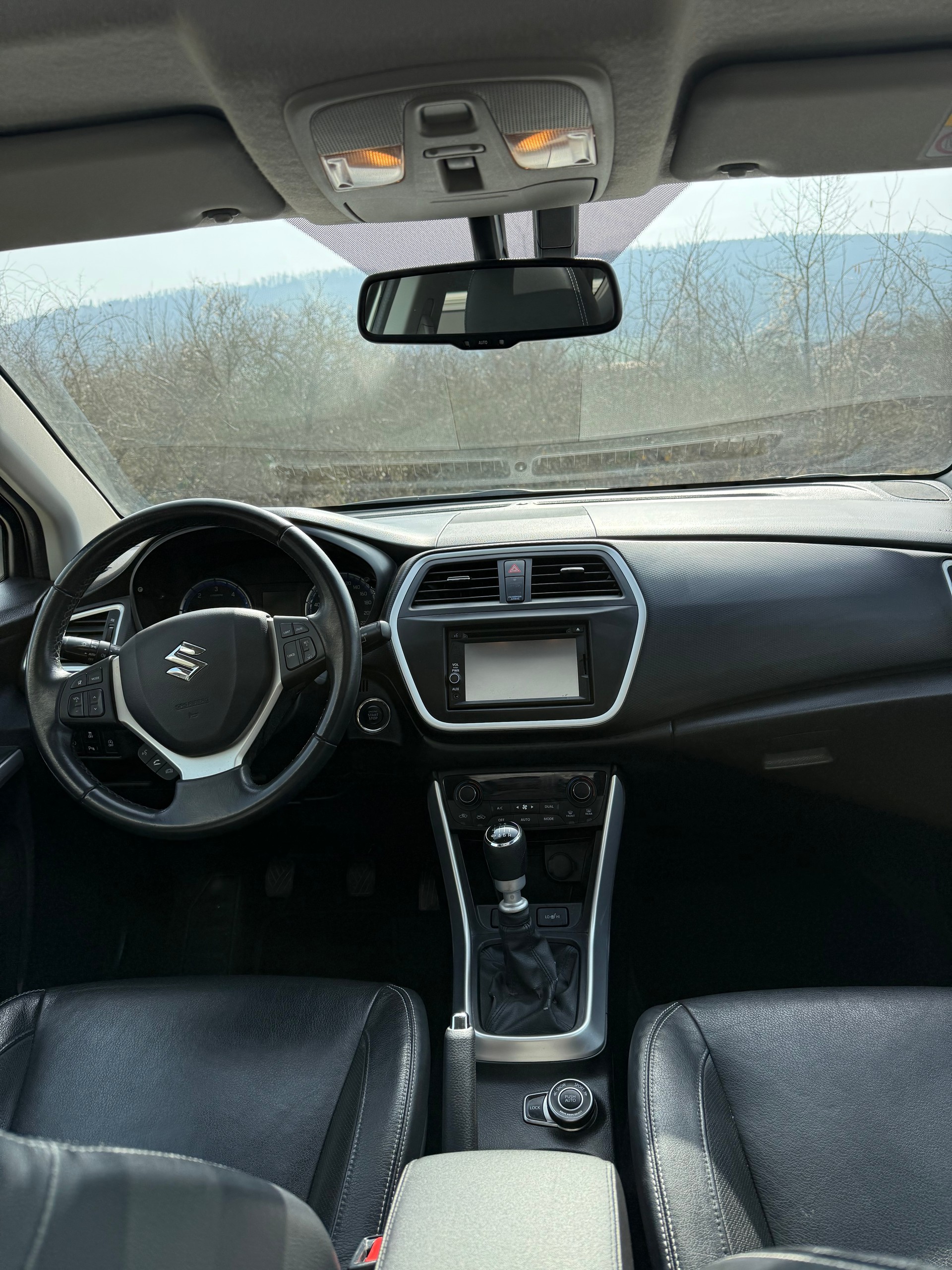 SUZUKI SX4 S-Cross 1.6 TD GL Top 4WD-image-10