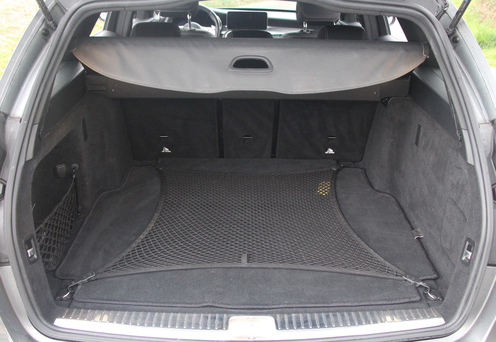 MERCEDES-BENZ C 43 AMG 4Matic 9G-Tronic-image-18