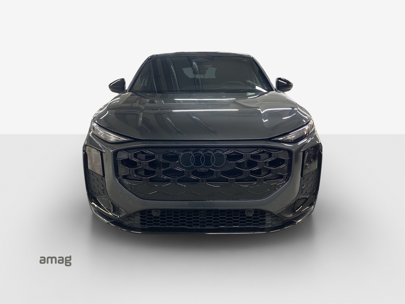 AUDI Q3 Sportback TFSI quattro 195 kW S tronic-image-6
