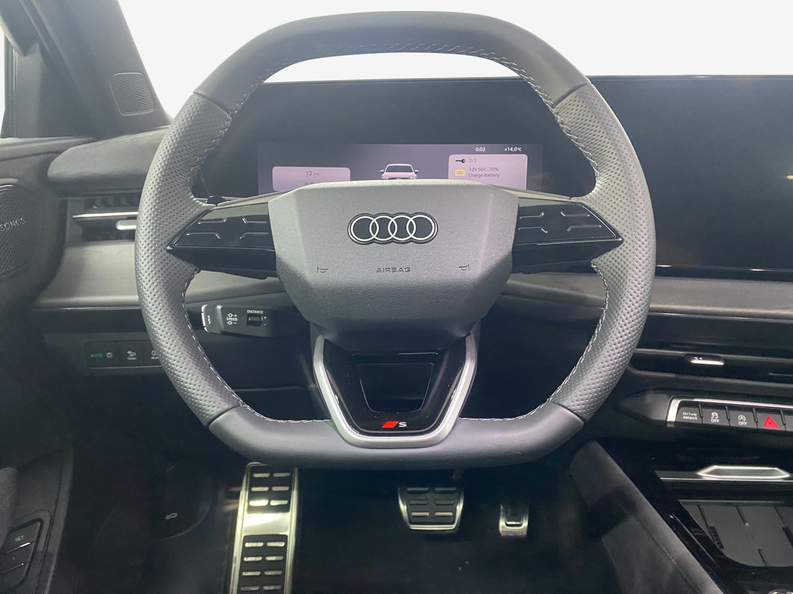 AUDI Q3 Sportback TFSI quattro 195 kW S tronic-image-9