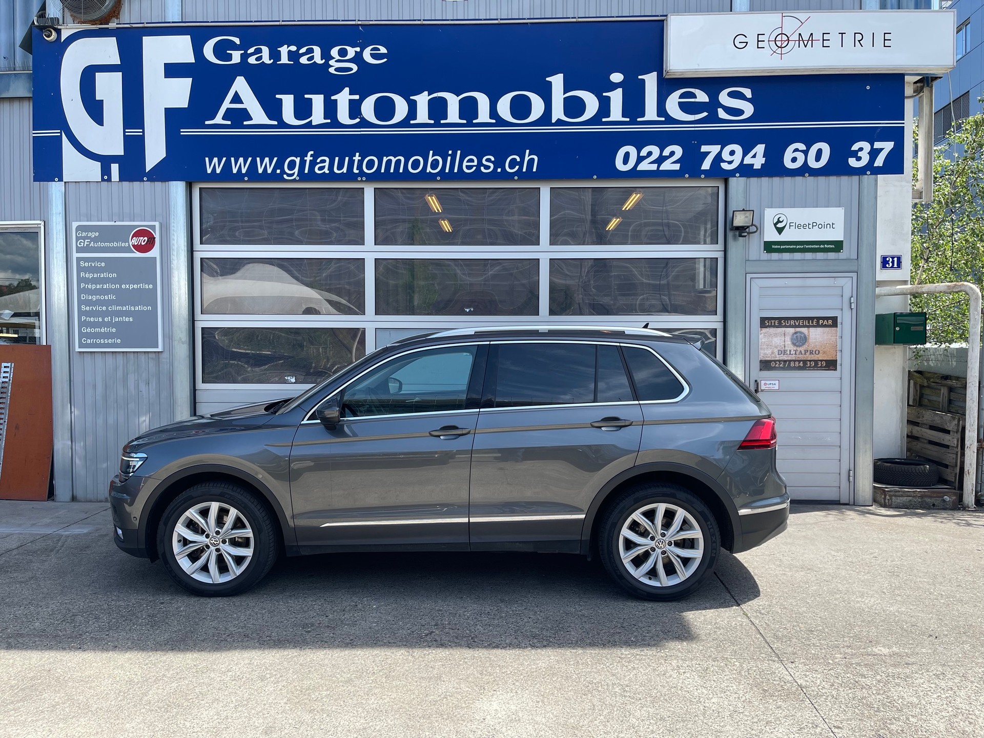 VW Tiguan 2.0TSI Highline 4Motion DSG-image-0