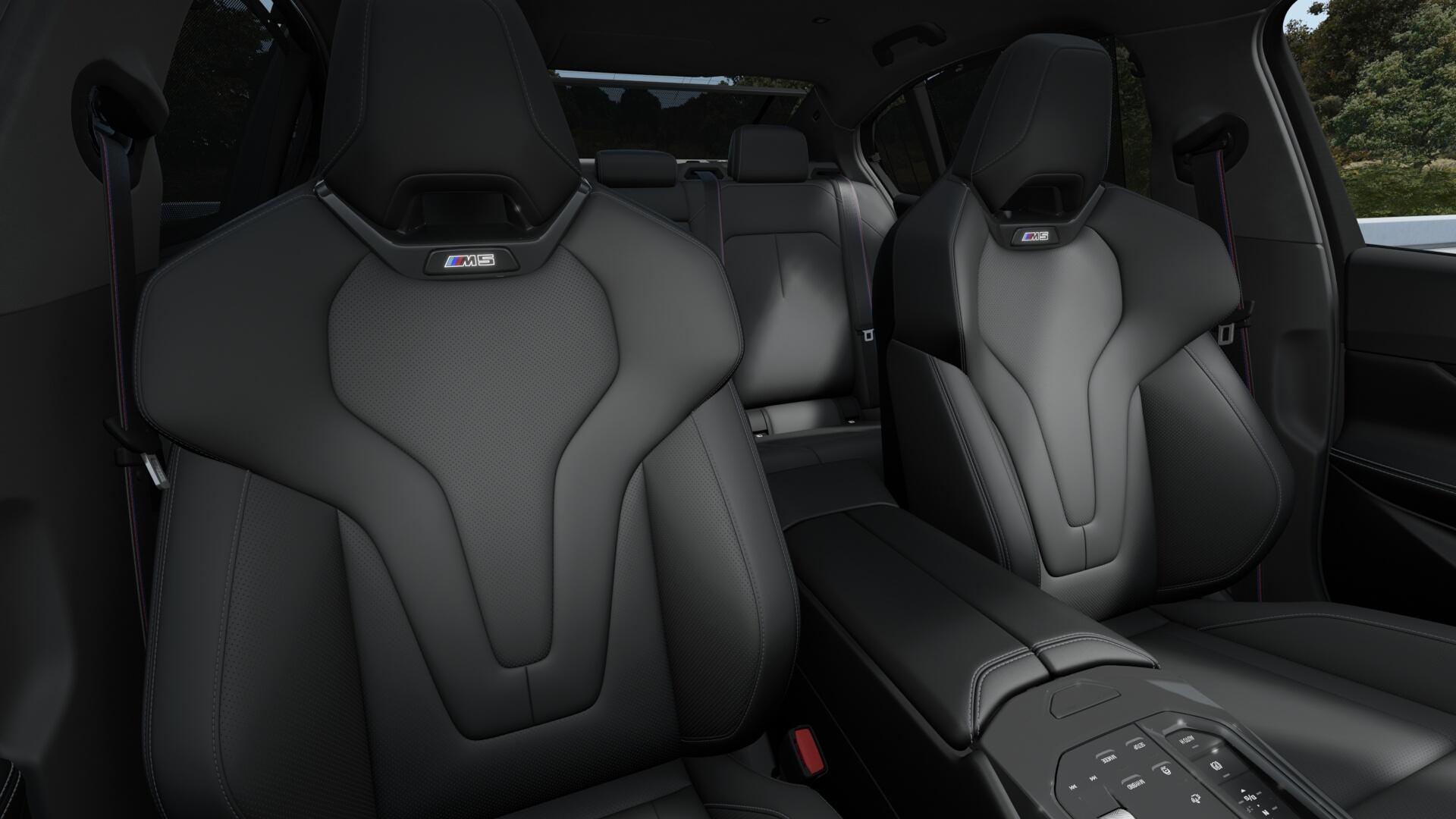 BMW M5 xDrive-image-4
