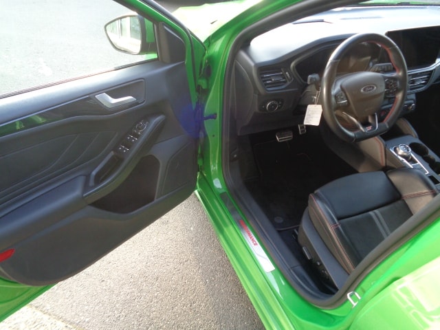 FORD Focus 2.3 EcoB ST X-image-8